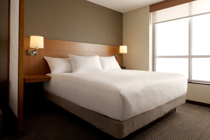 Hyatt Place - Hotel 3*