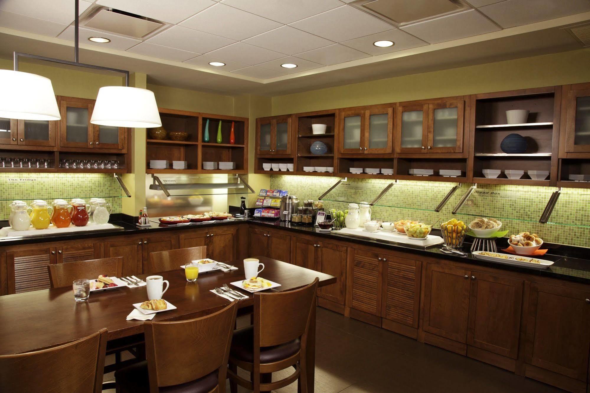 Hyatt Place - 3* Secaucus